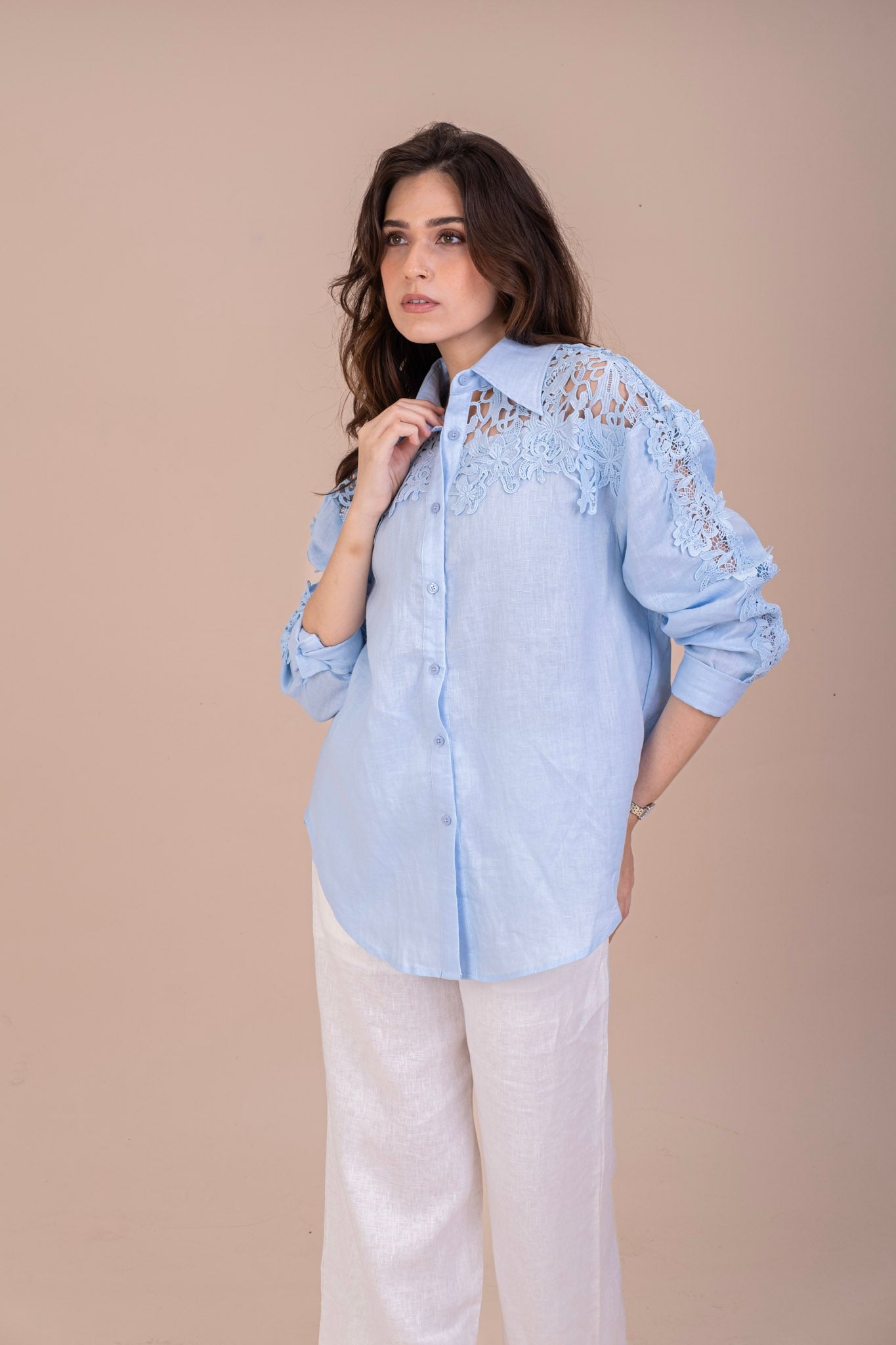 FLORAL LACE BLUE LINEN SHIRT