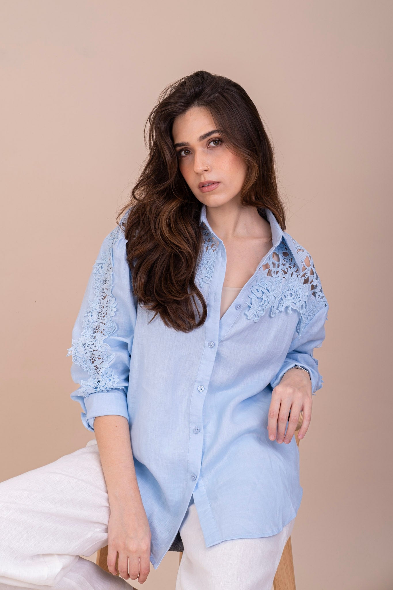 FLORAL LACE BLUE LINEN SHIRT
