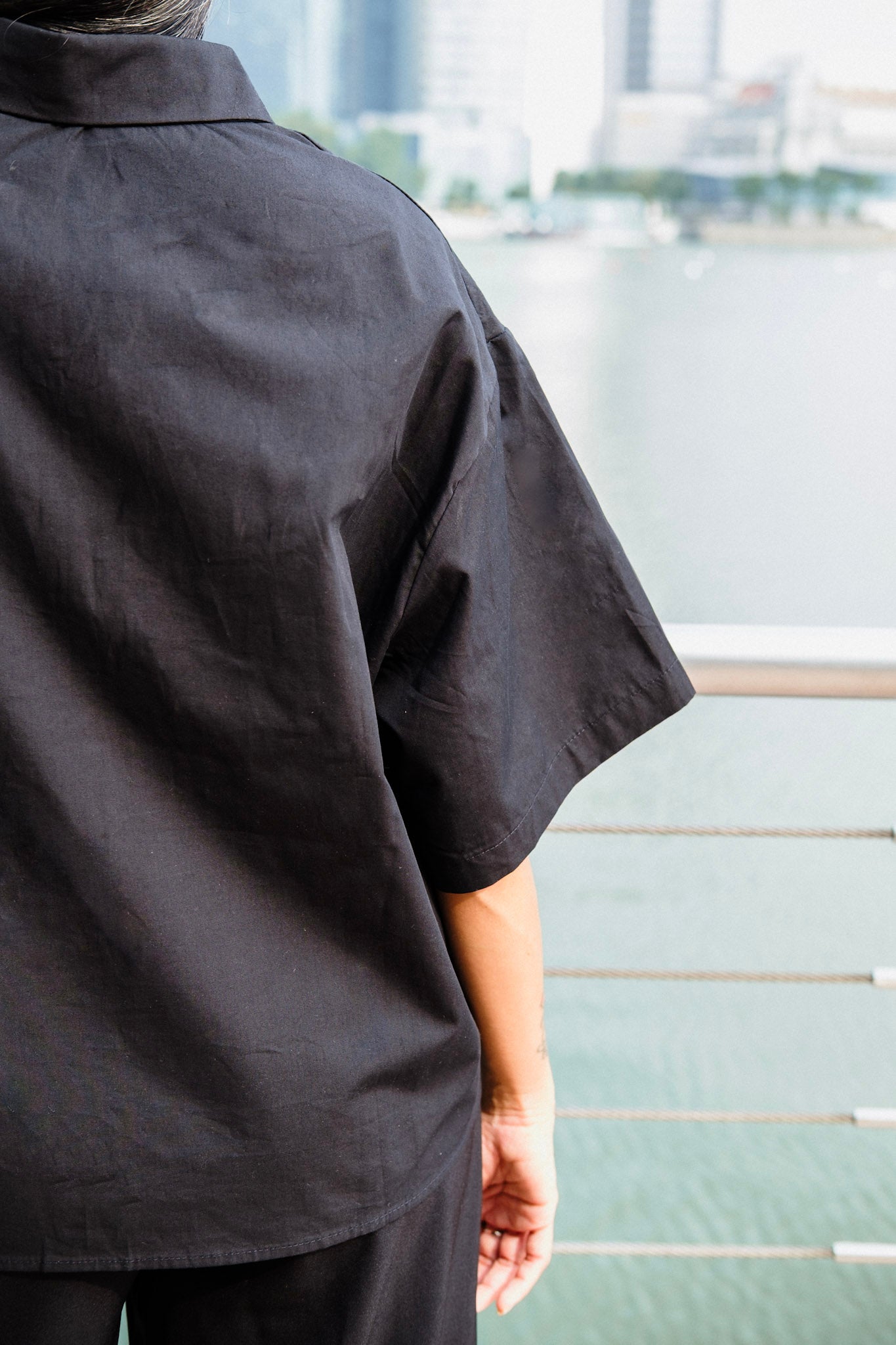 BOXY BLACK - Japanese-Style Oversized Half Sleeve Shirt