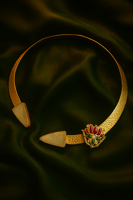 KAMAL OPEN CUFF CHOKER β Textured Gold Elegance