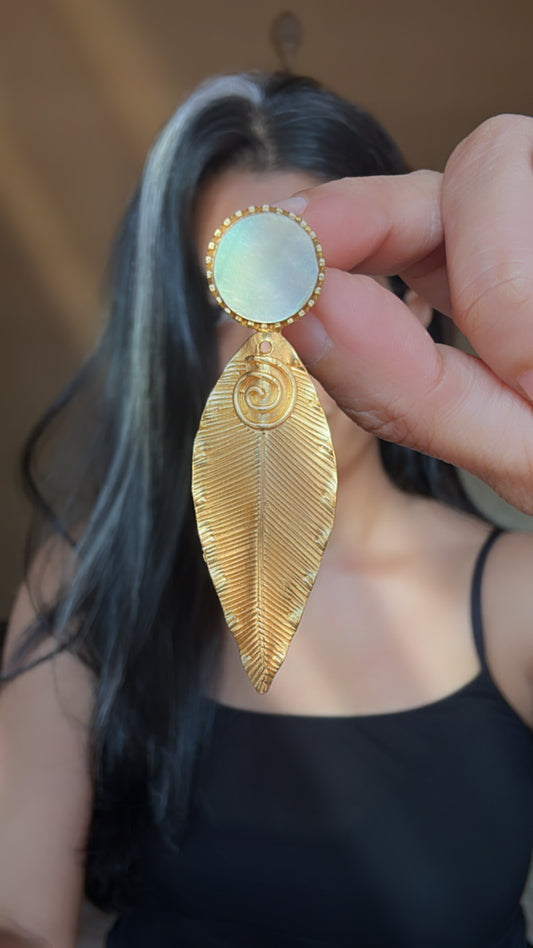 ALBA GOLD FEATHER EARRINGS