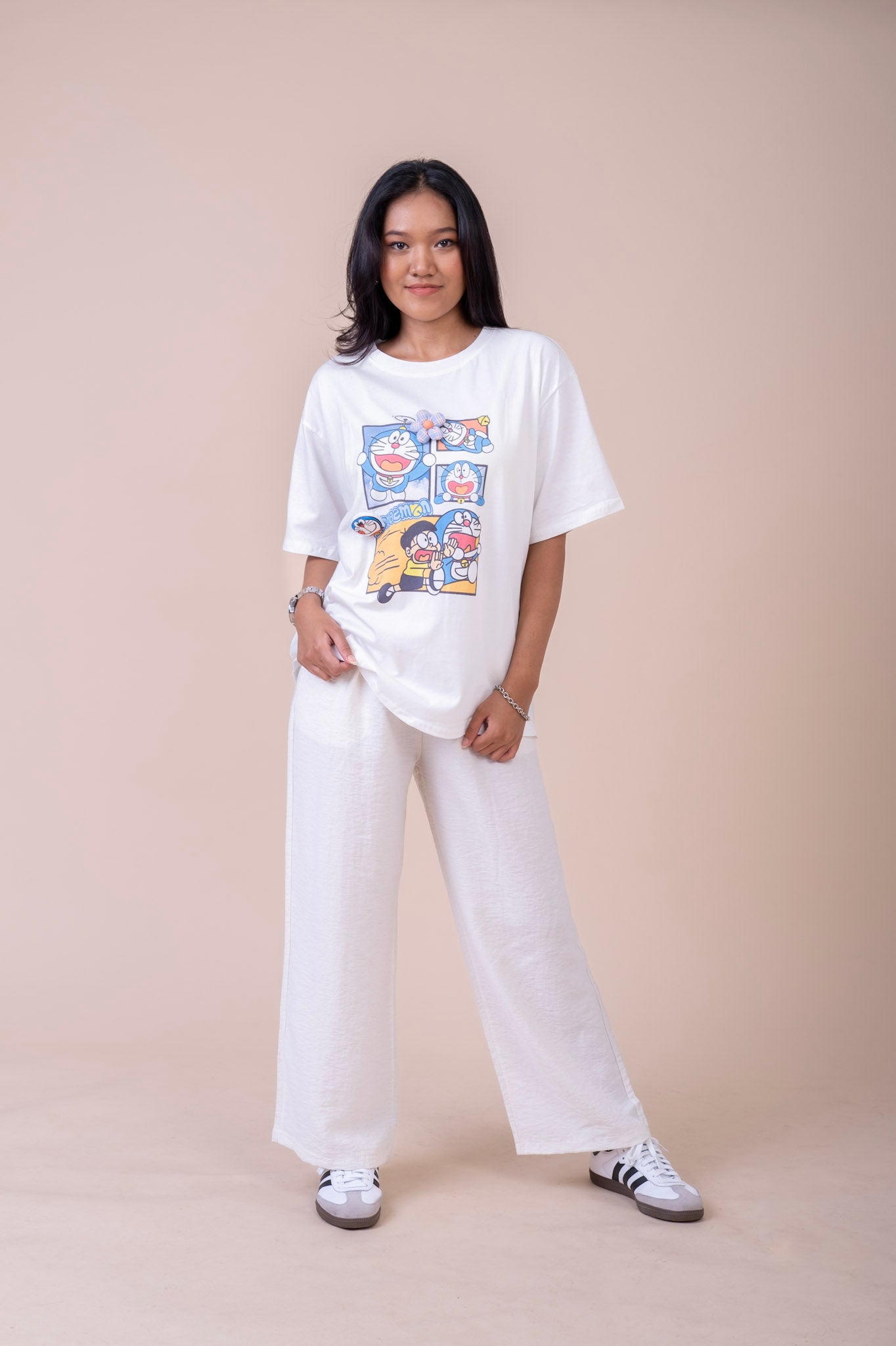 ROUND NECK DORAEMON T-SHIRT