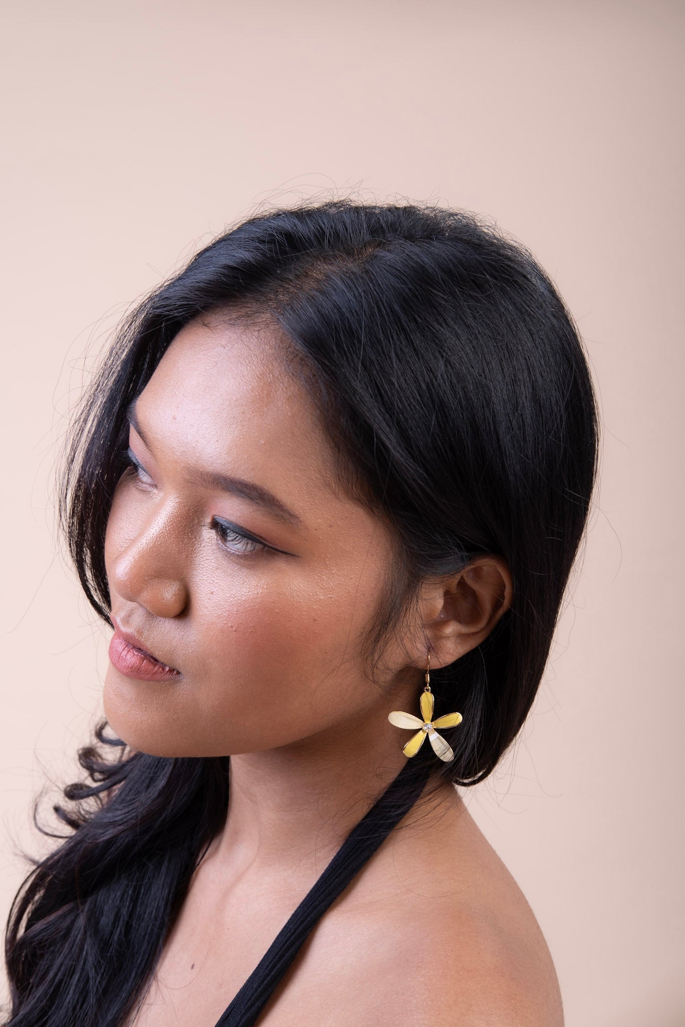 FLOWER FISH HOOK EARRINGS