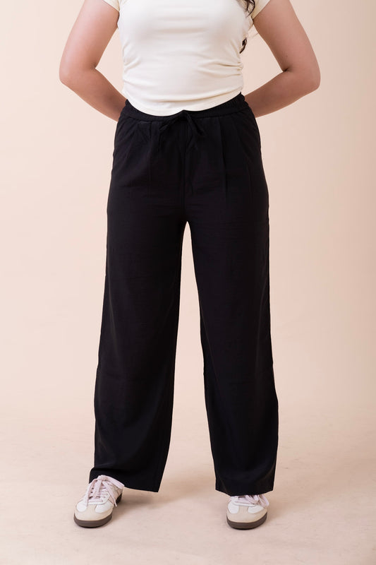 BLACK CAPSULE STRAIGHT PANTS