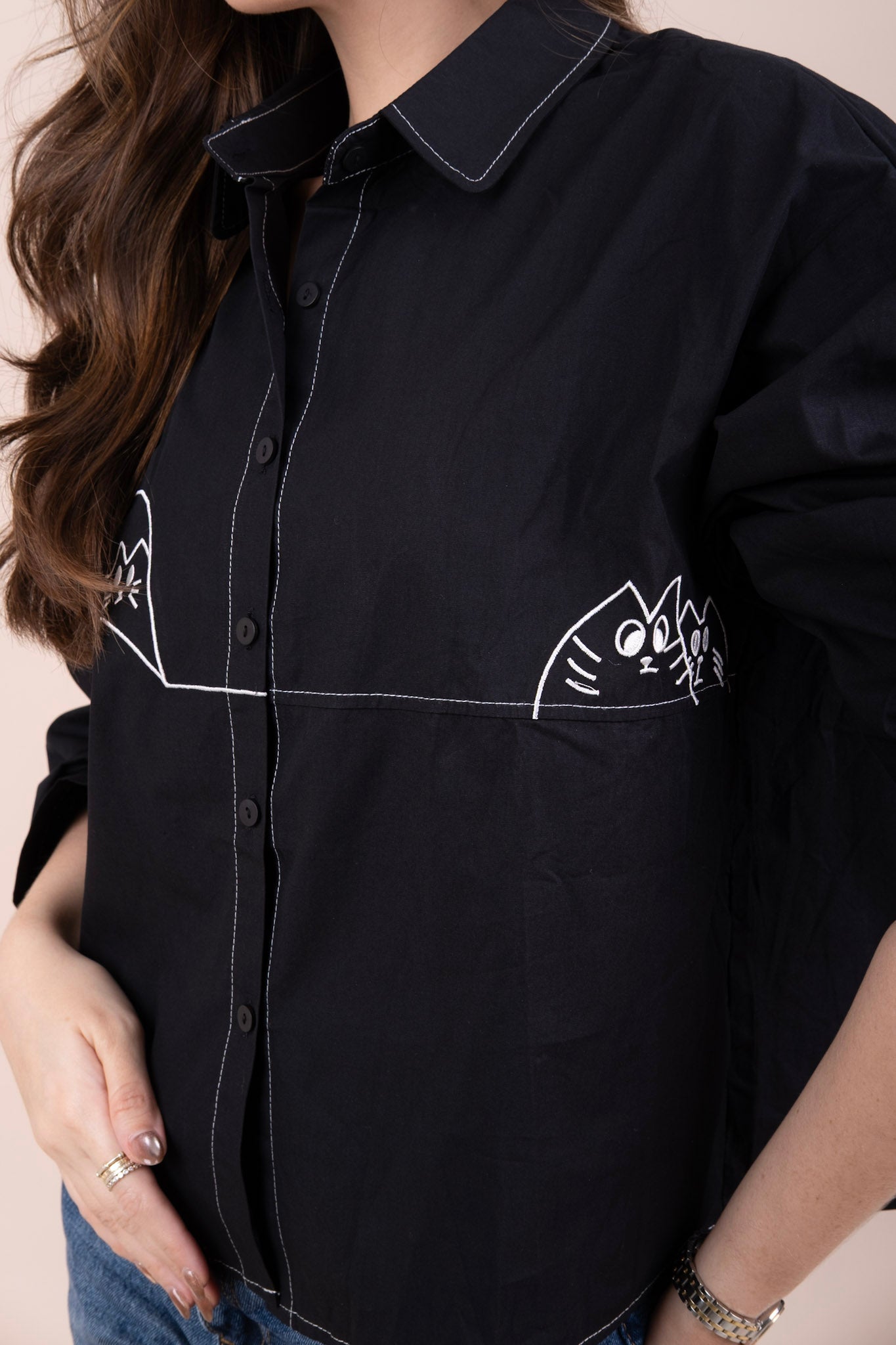 CABBY BLACK - Oversized Shirt with Contrast Stitching