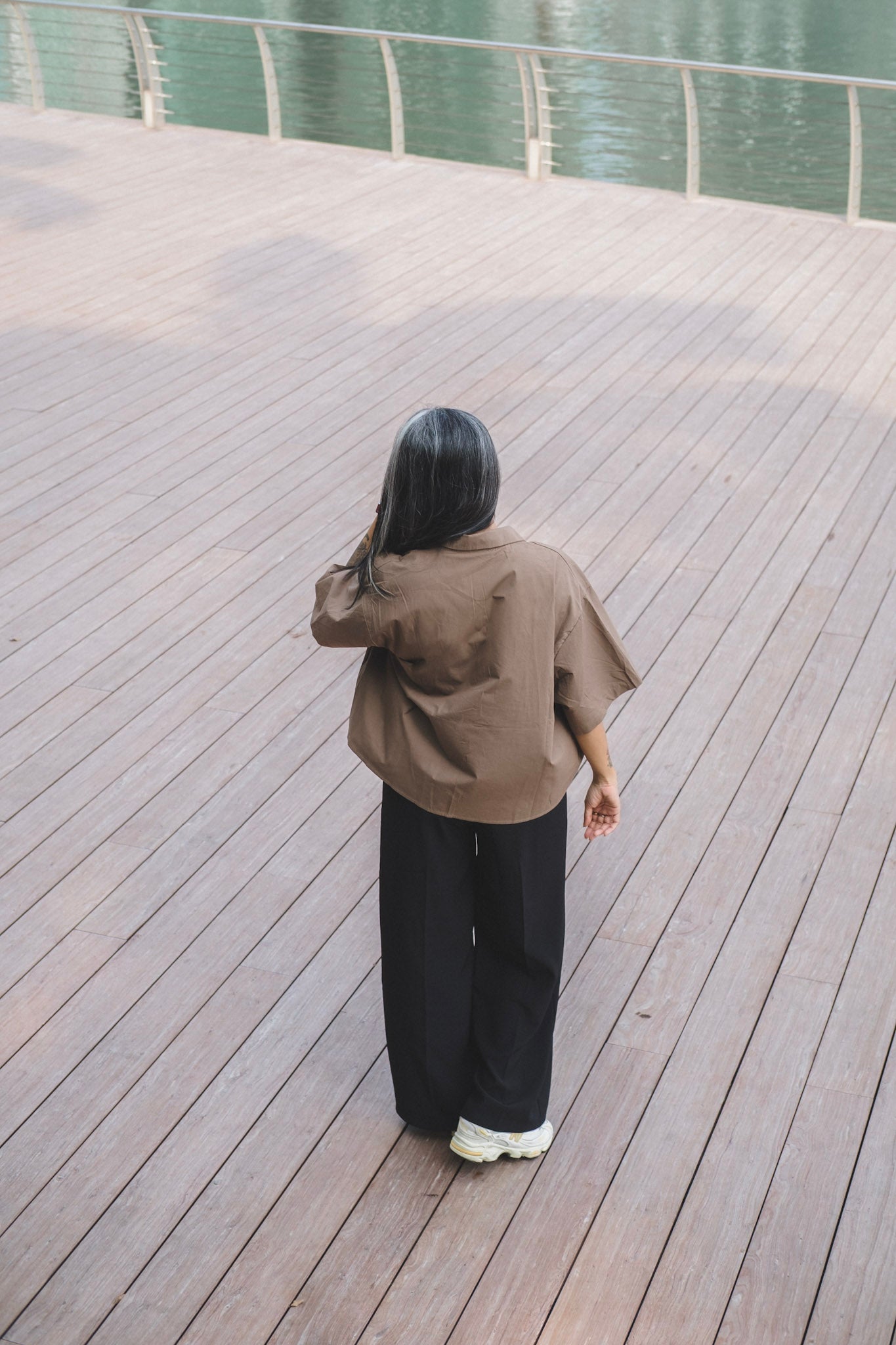 BOXY BROWN - Japanese-Style Oversized Half Sleeve Shirt