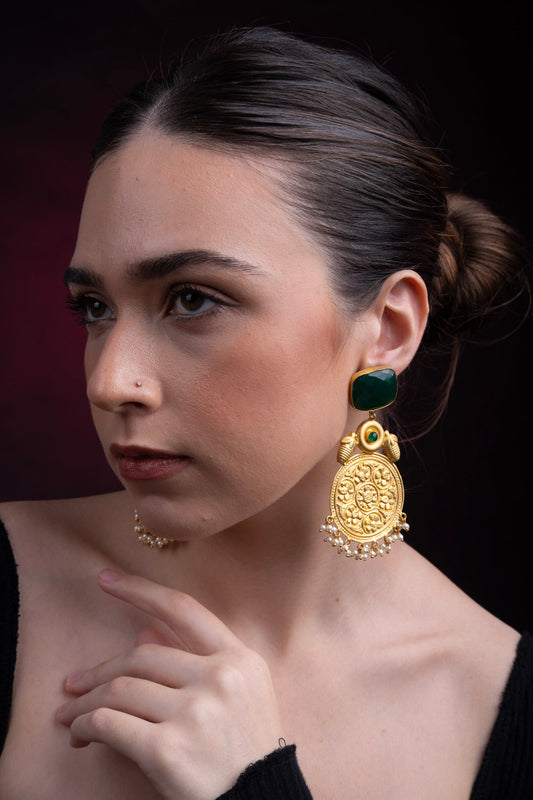 SITARA EMERALD GREEN & GOLD EARRING