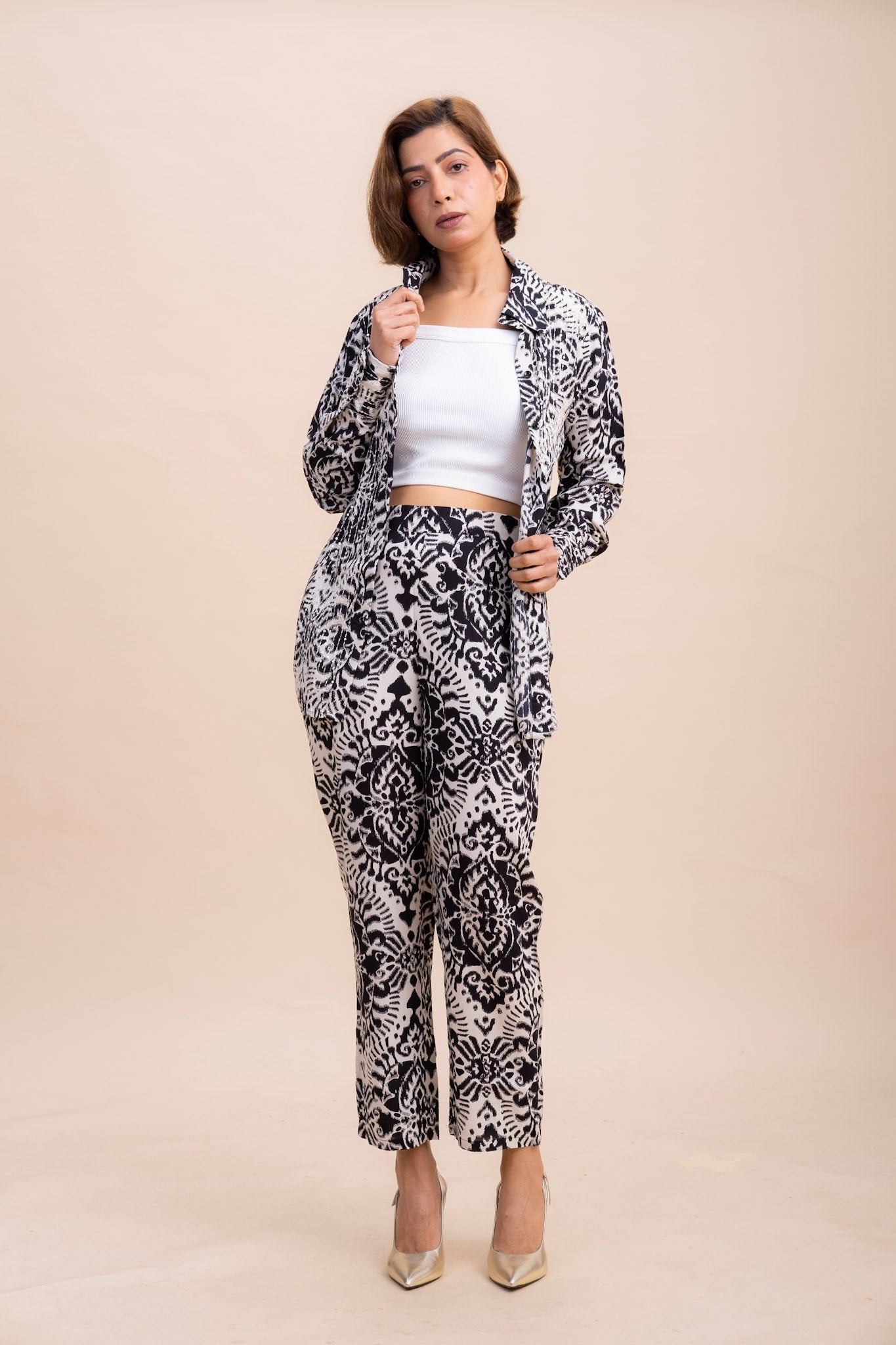 CO-ORD SET : BLACK PRINTED SHIRT AND TROUSER