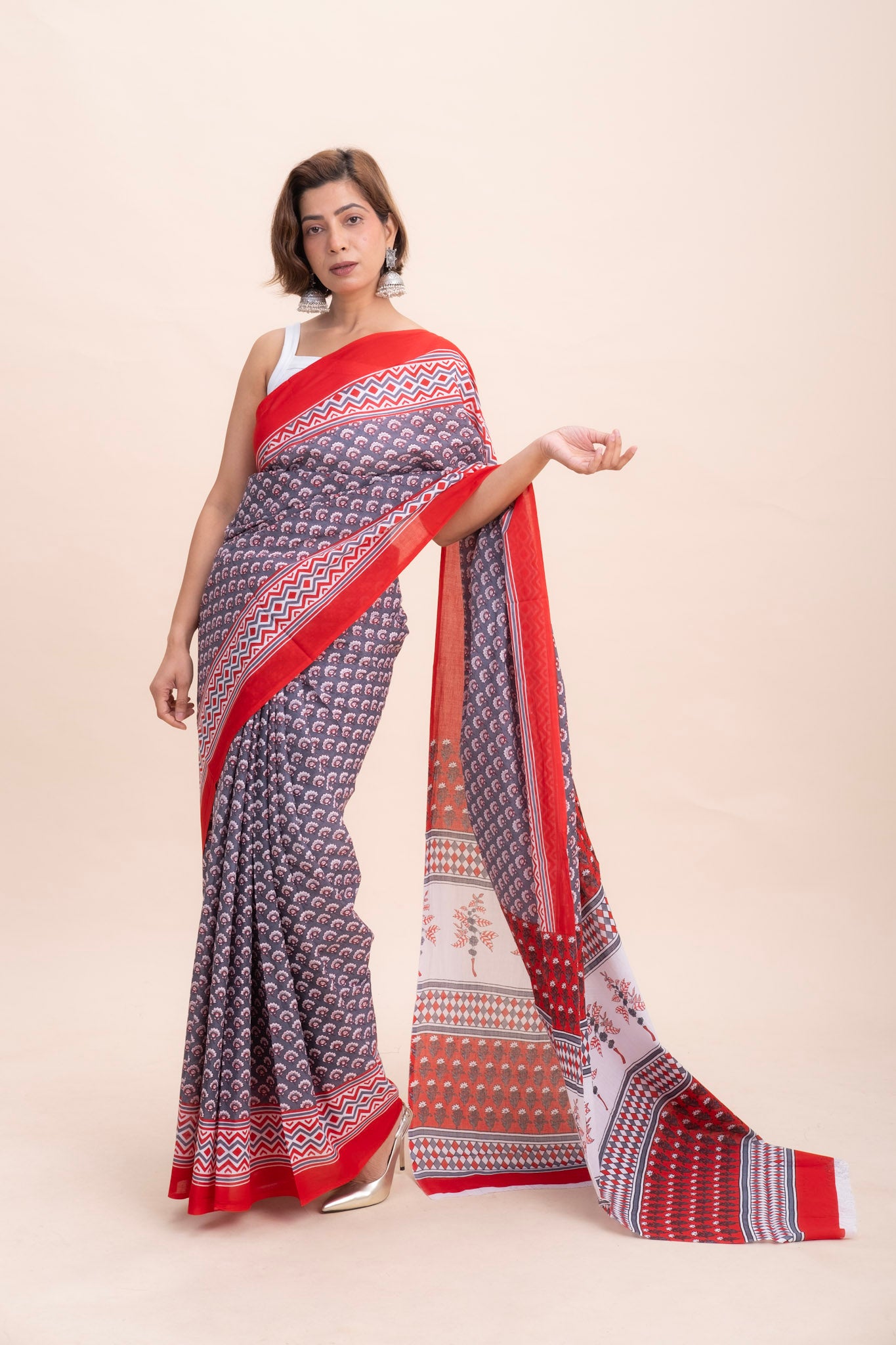 GREY IKAT COTTON SAREE