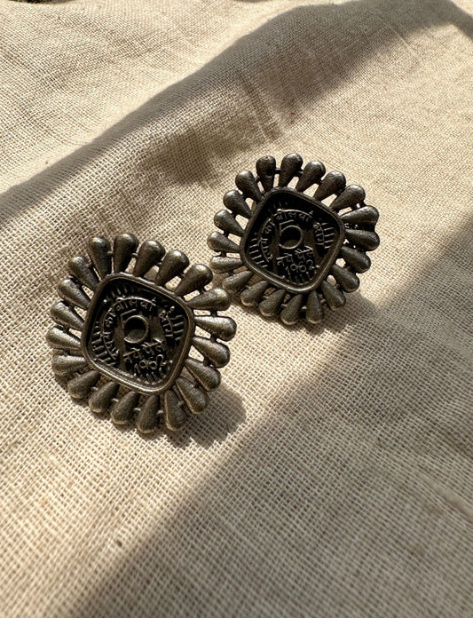 SILVER TRADITIONAL 5 PAISE BOHO STUD