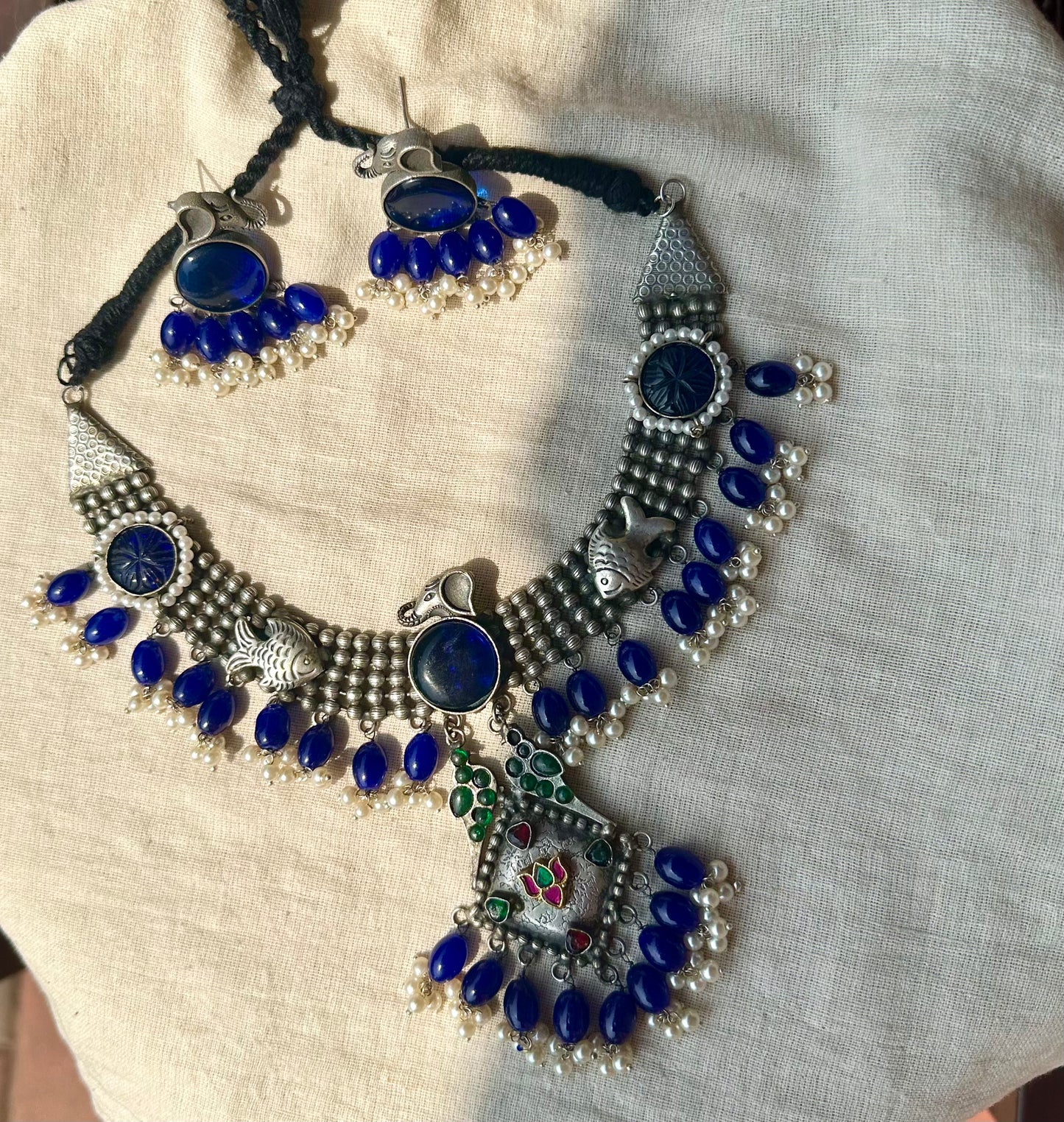 TEEJ RUSTIC BLUE & SILVER CHOKER SET