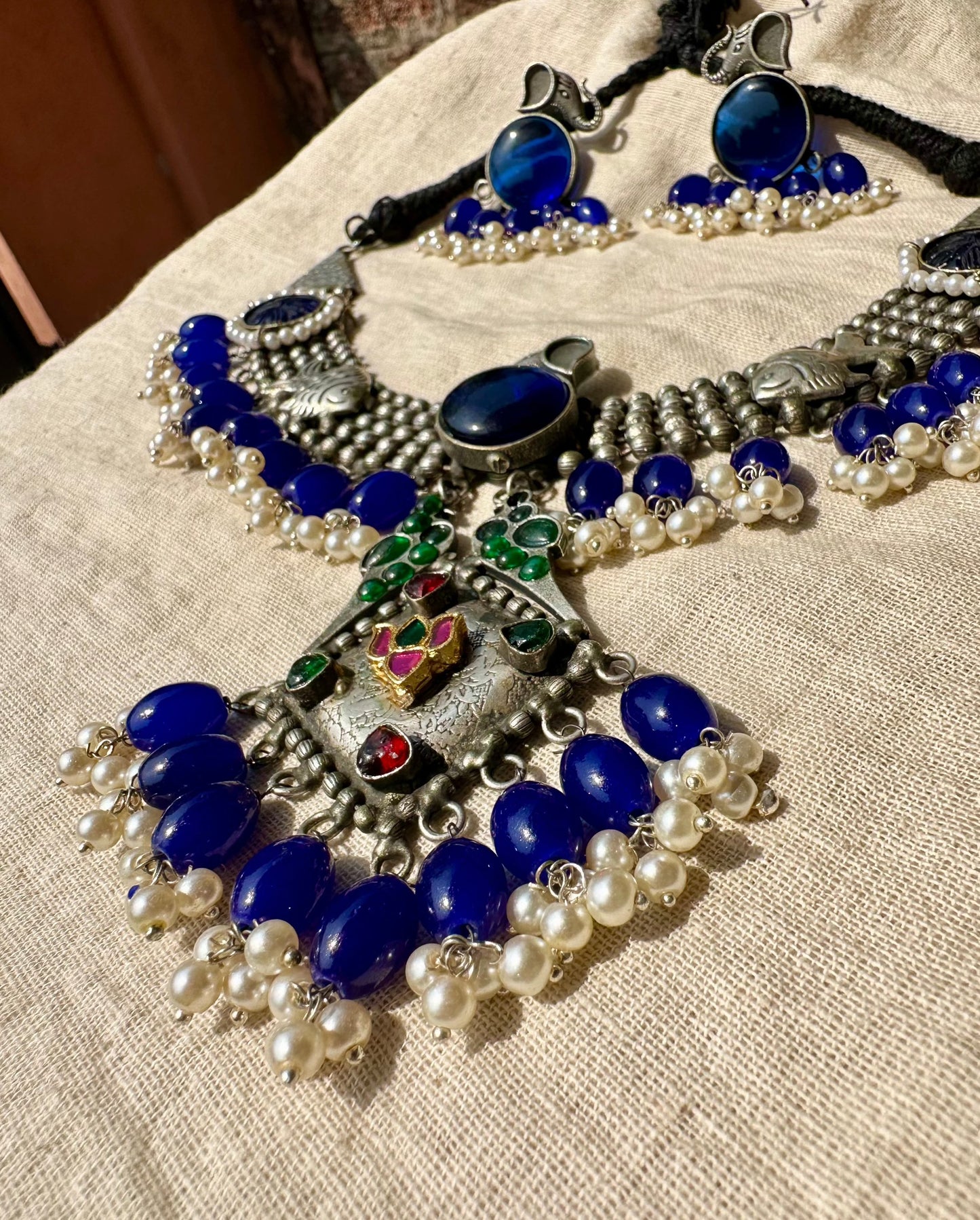 TEEJ RUSTIC BLUE & SILVER CHOKER SET