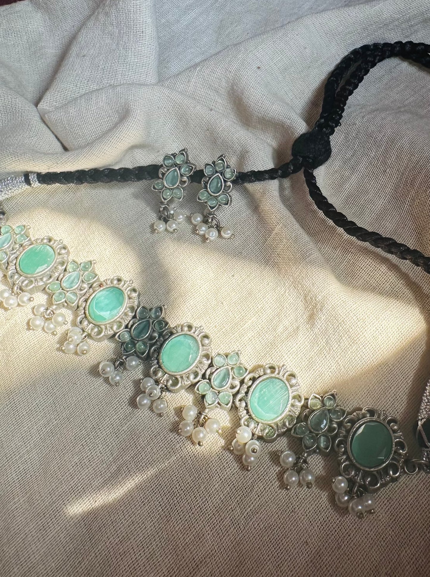 JAL- TIFFANY BLUE AND SILVER CHOKER SET