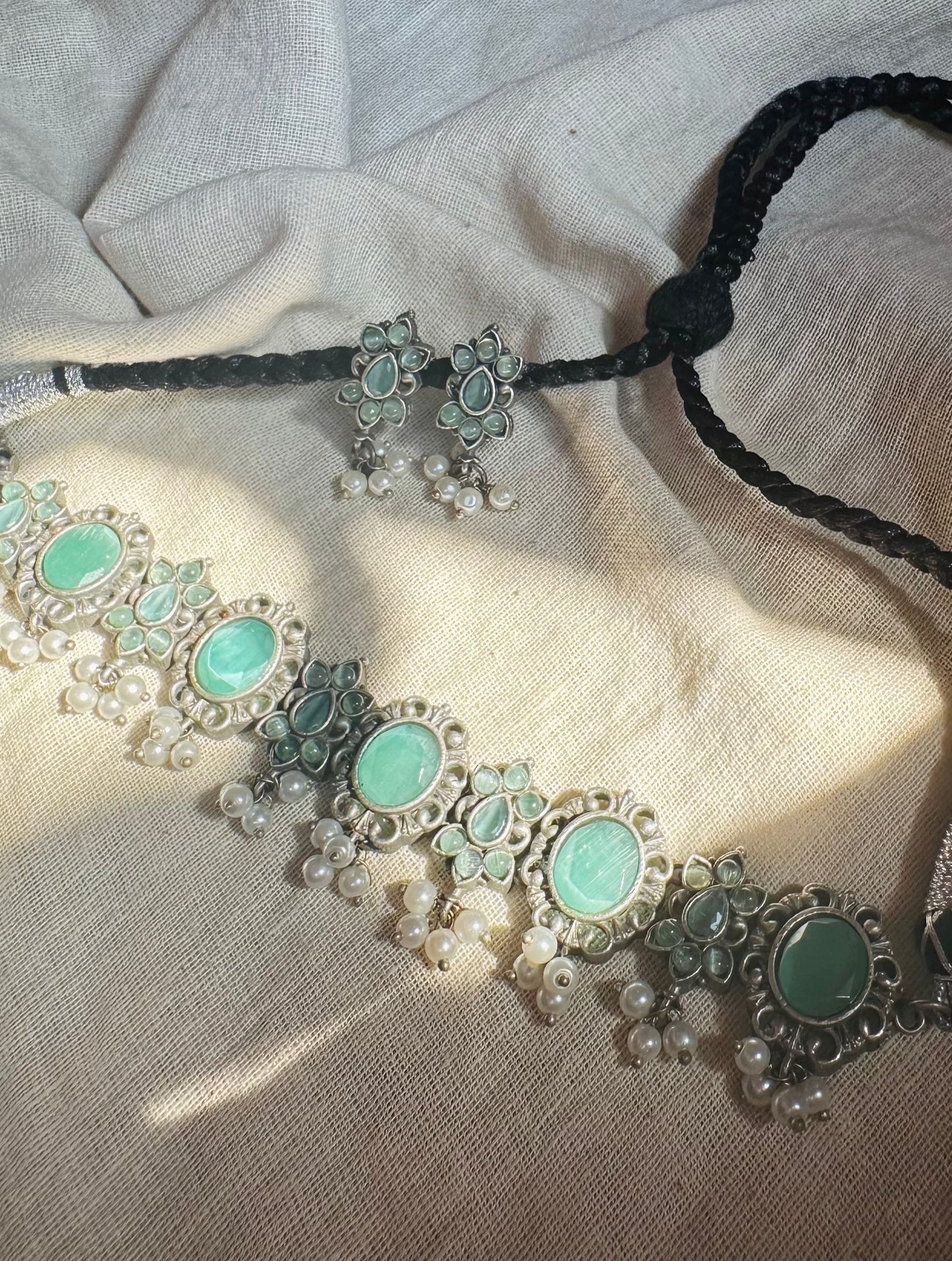 JAL- TIFFANY BLUE AND SILVER CHOKER SET