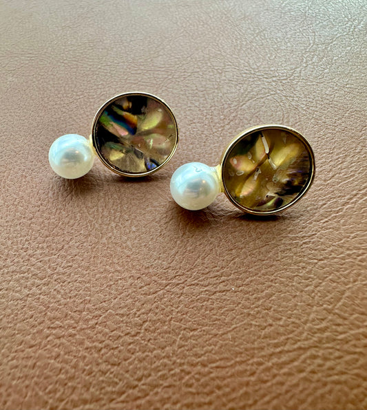 PEARL DROP EARRINGS