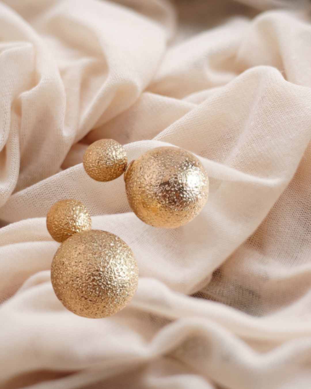 ROUND BALL JACKET EARRINGS