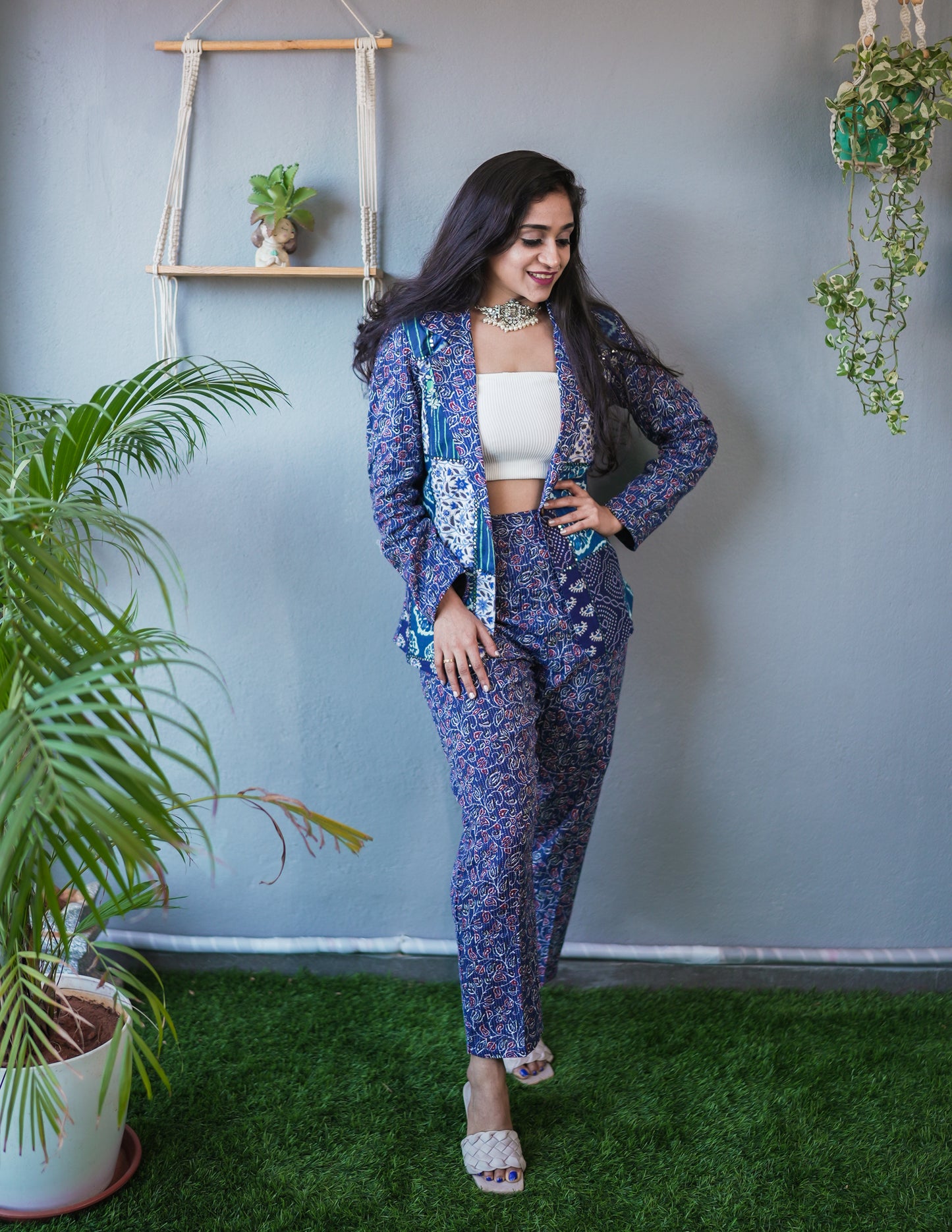 CO-ORD SET : INDIGO LAPEL COLLAR JACKET AND TROUSER